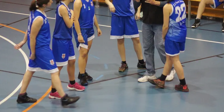 El CEB Sant Jordi femení s’apunta a les competicions oficials