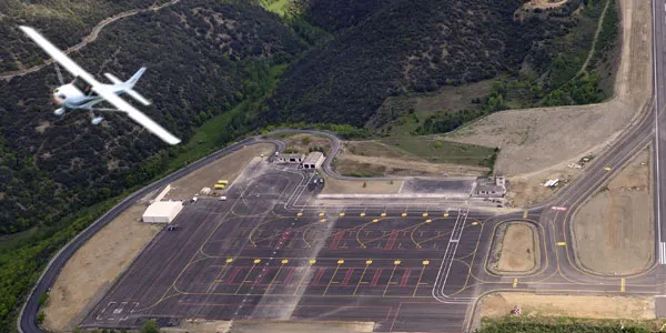 Liciten el control aeri de l'Aeroport Andorra-La Seu d'Urgell
