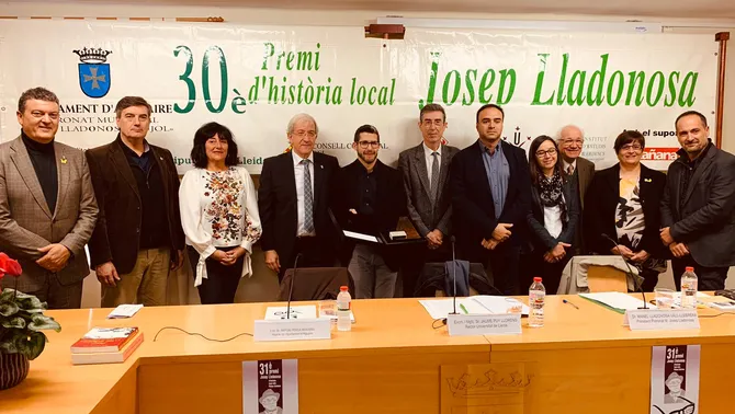 L’Ajuntament d’Alguaire ha acollit aquest diumenge l’acte de lliurament del 30è Premi Josep Lladonosa d’Història Local dels Països Catalans