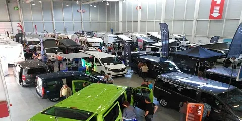 Este fin de semana en Ficoba doble cita con Caravantur, la feria de caravaning, y el 19 Open Classic Musclepower Sport