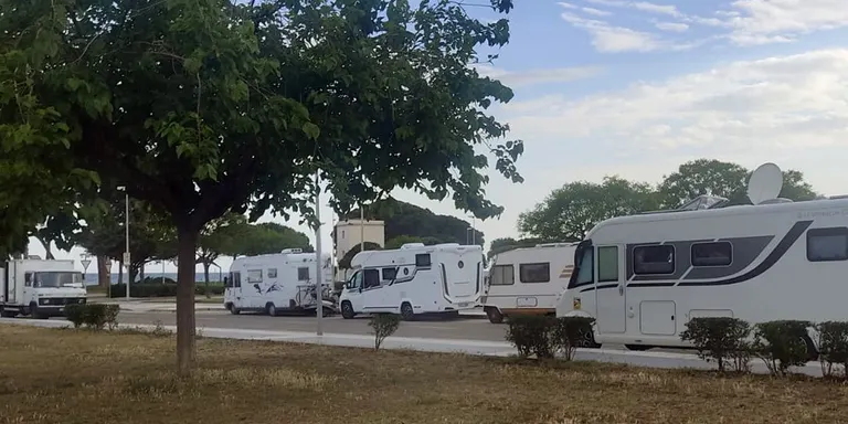 Junts per Cambrils vol crear àrea de descans per a autocaravanes al costat de la Cooperativa Agrícola