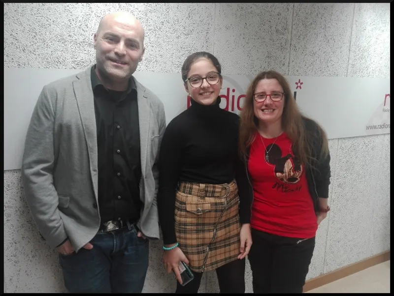 IVETTE ESTAIRE canta i IGNASI SOLER ensenya al Taller Escènic Núria Garriga