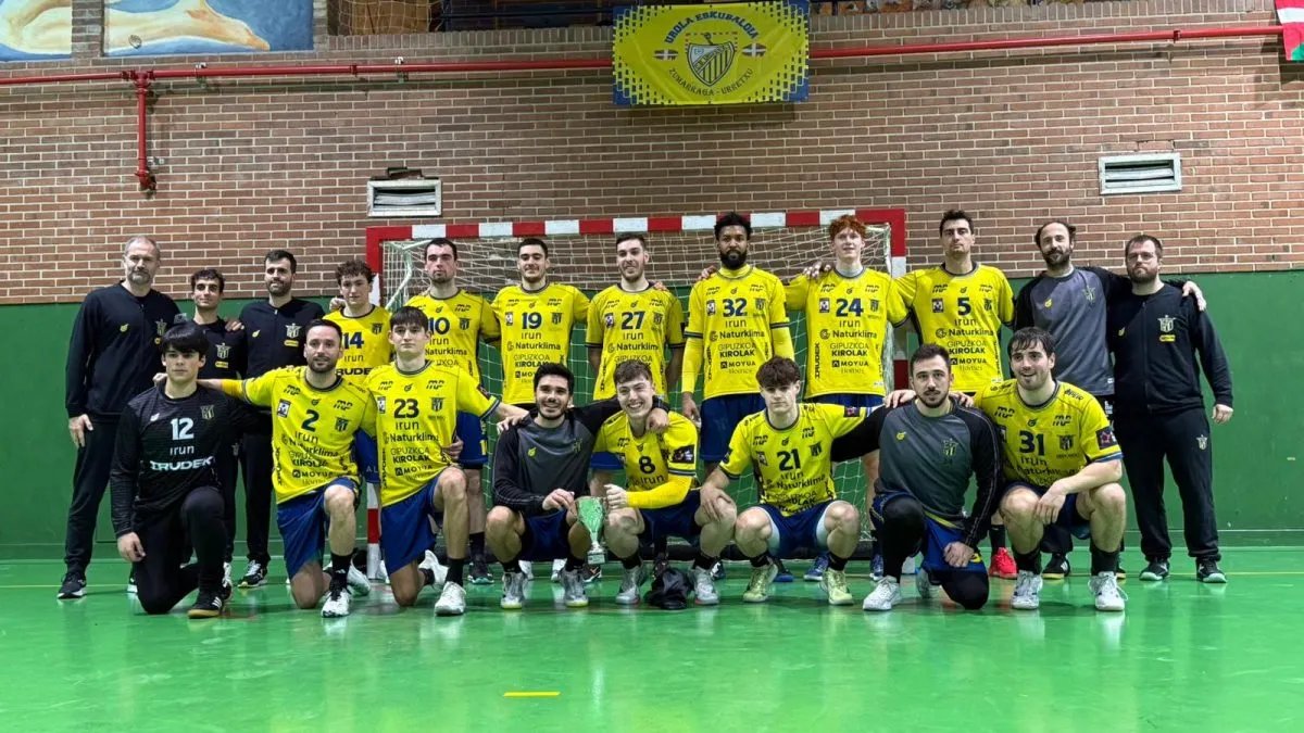 EL IRUDEK BIDASOA IRUN SE ADJUDICA LA EUSKAL KOPA ANTE UN BUEN ZARAUTZ 34-40