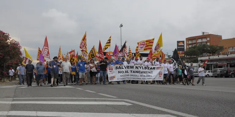 Els sindicats de Nylstar Blanes convoquen una concentració davant la factoria