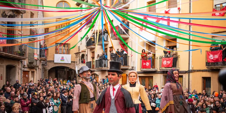 Torà dona avui el tret de sortida a una nova edició de la Festa del Brut i la Bruta amb els gegants del poble com a protagonistes