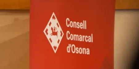 ERC perd representació al Consell Comarcal d'Osona i empata amb Junts amb 11 consellers