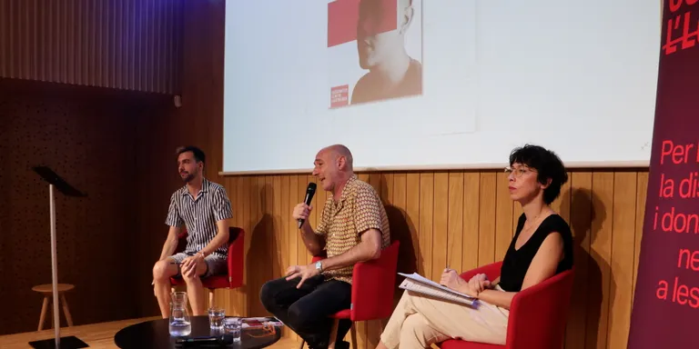 L'Observatori Contra l'LGTBI-fòbia registra 303 incidències el 2023, un 28% més