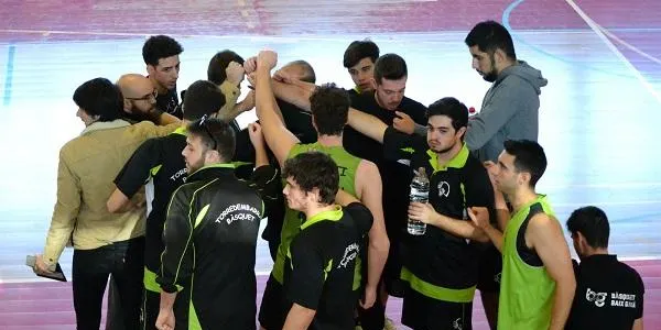 El Torredembarra BC guanya al CB Montblanc i es col·loca líder provisional (85-75)