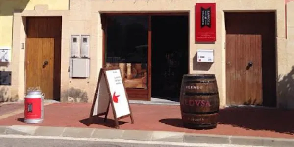 Els comerços poden demanar des d’aquest dijous noves ajudes per reactivar els seus negocis