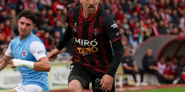 El Reus CF Reddis d’Alberto Benito es juga seguir viu en el play-off d’ascens a Primera RFEF a Ourense
