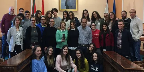 RECEPCIÓN A UN GRUPO DE ESTUDIANTES ITALIANOS QUE PARTICIPAN EN UN INTERCAMBIO DE TOKI ALAI
