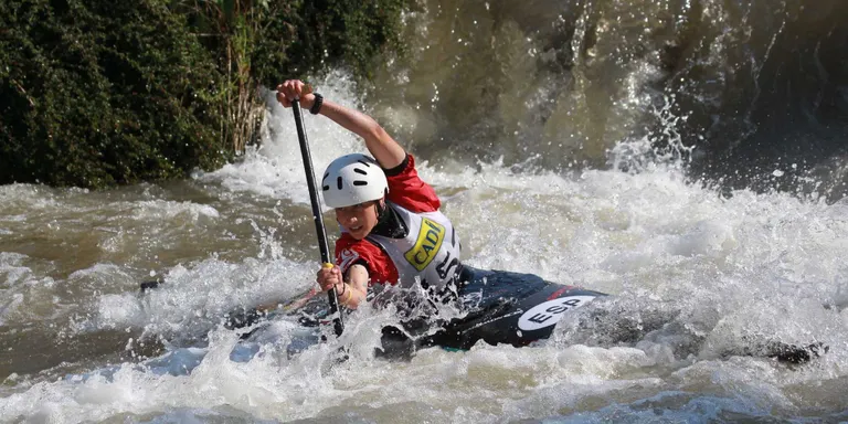 Núria Vilarrubla, finalista en C-1 al Mundial júnior de Foix
