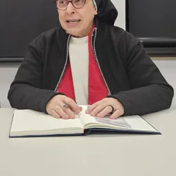 Sor Lucía Caram: Resistència i Esperança per Ucraïna - episode art