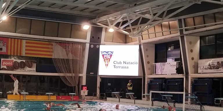 El CE Mediterrani s'emporta la victòria de Terrassa (10-12) en waterpolo