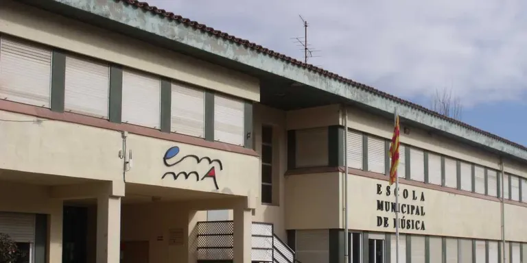 L'EMMA reparteix 100 invitacions per anar a veure el musical de l'escola
