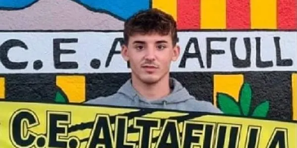Aaron Torres, intensitat i polivalència al servei del CE Altafulla