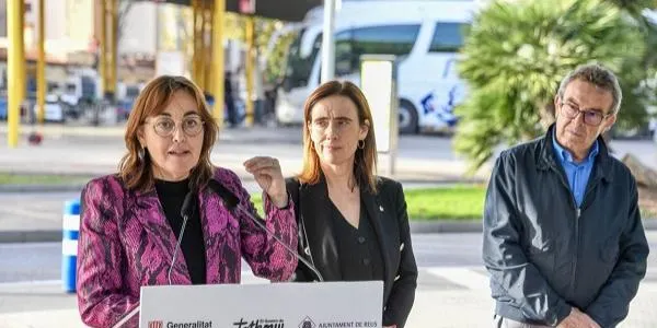 Augmenten els enllaços en bus entre Tarragona i Reus