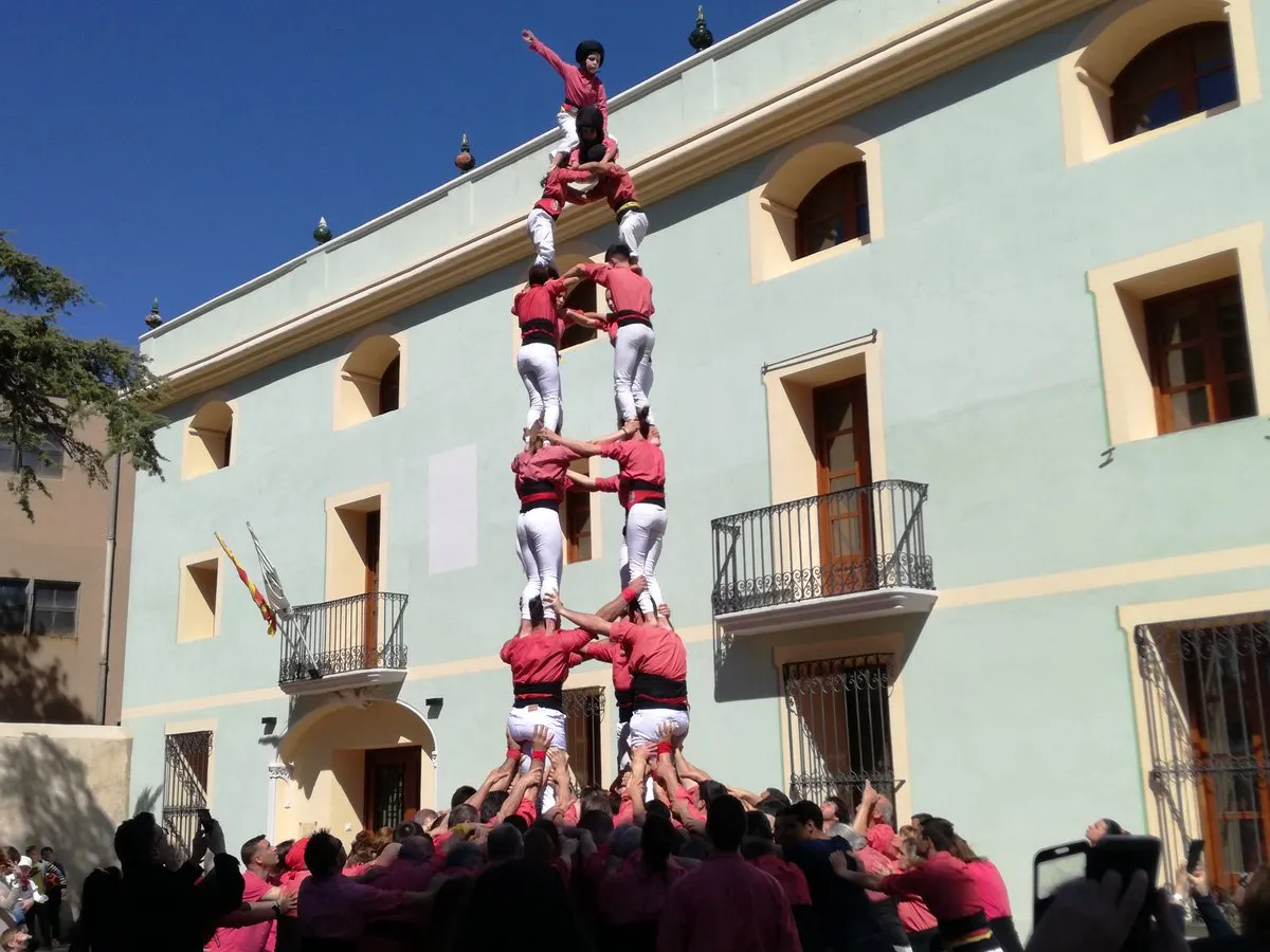 Castells de set de la Colla Vella a Picamoixons