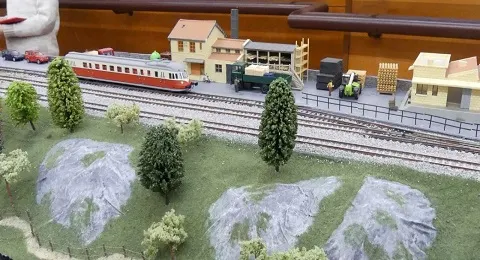 EL CENTRO PALMERA MONTERO ACOGE ESTA NAVIDAD UNA EXPOSICIÓN DE MAQUETAS DE TRENES