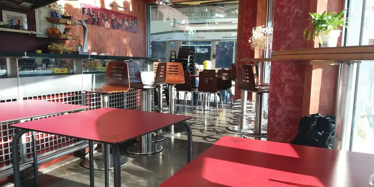 Subvencions de la Generalitat per restauració i centres d'estètica