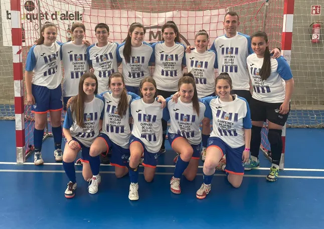 El juvenil de futbol sala femení del CN Caldes, campió de lliga, porta la secció per primer cop a un campionat d'Espanya