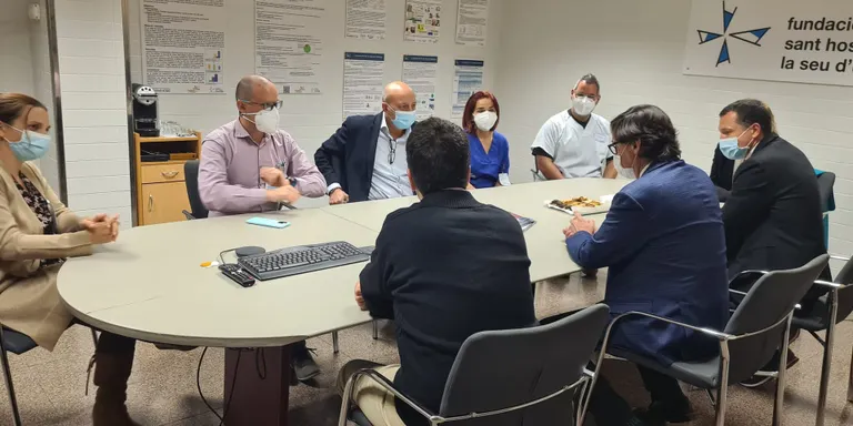 Salvador Illa visita el Sant Hospital de la Seu d'Urgell