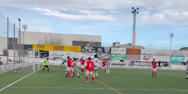 El Roda de Berà cau golejat davant l’Amposta (4-0)