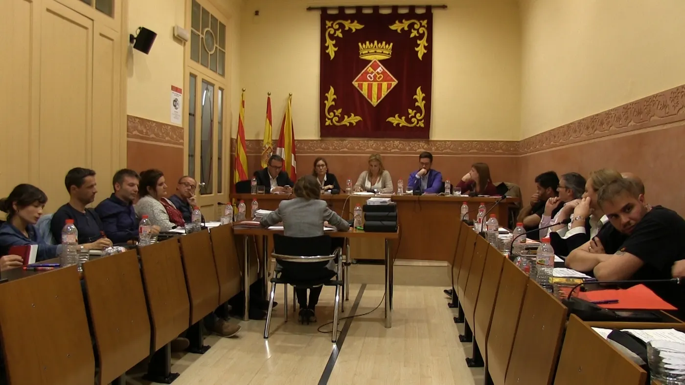 El ple dóna suport tant a la compra de l’HGC com a la construcció d’un hospital a Rubí