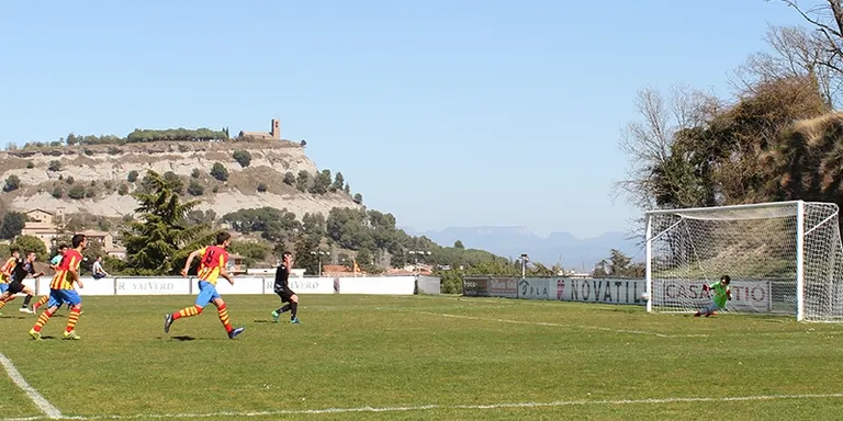 El Rubí manté la línea de la salvació