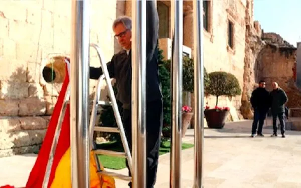 L’Ajuntament de Torredembarra no recorrerà la sentència sobre la fotografia del rei Felipe VI