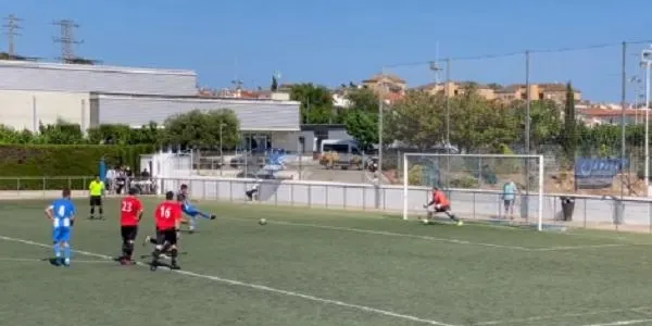 El Torredembarra cedeix davant el Segur i encadena cinc jornades sense guanyar (1-3)