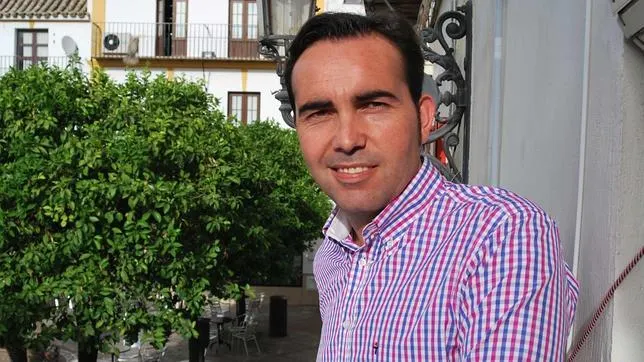 Todos los detalles del regreso de Miguel Ángel Montoya al Club Deportivo Utrera en COPE Utrera (98.1 FM)