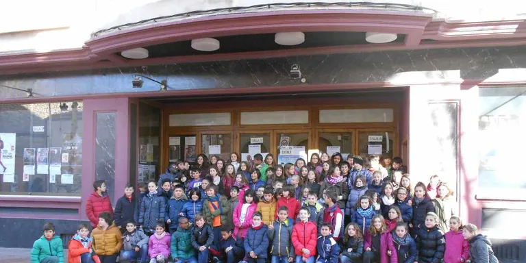 La jornada intensiva a diversos instituts redueix els ajuts al menjador escolar