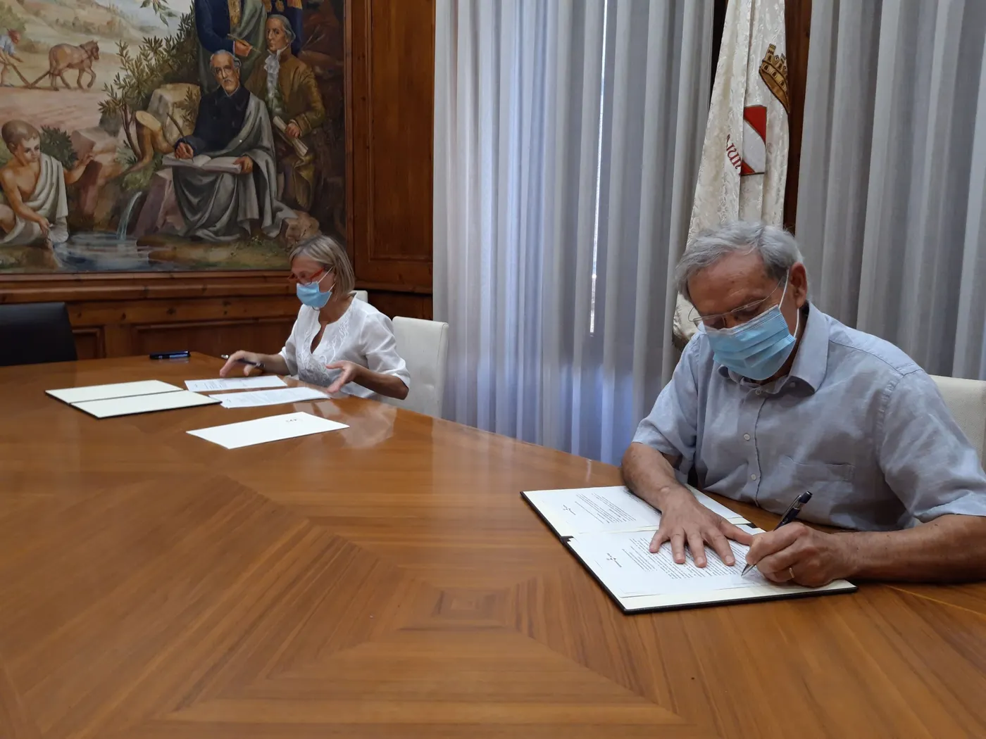L’Ajuntament de Valls signa el conveni anual amb Càritas Interparroquial