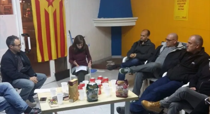 L'assemblea per renovar l'executiva va ser ahir al vespre ( Foto: Annabel Moreno )