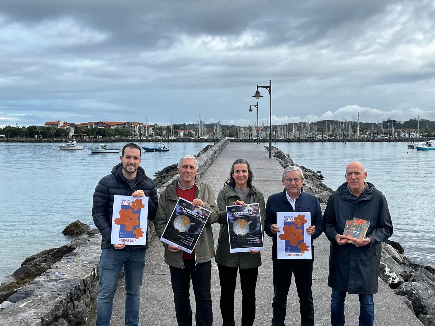 HONDARRIBIA CELEBRA EL CENTENARIO DE LAS EUSKAL JAIAK CON EL CÍCLO DE ANTON ABADIA