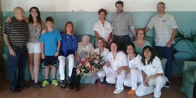 Felicitació a la padrina Maria Assumpció Antúnez Casadellà pels seus 104 anys