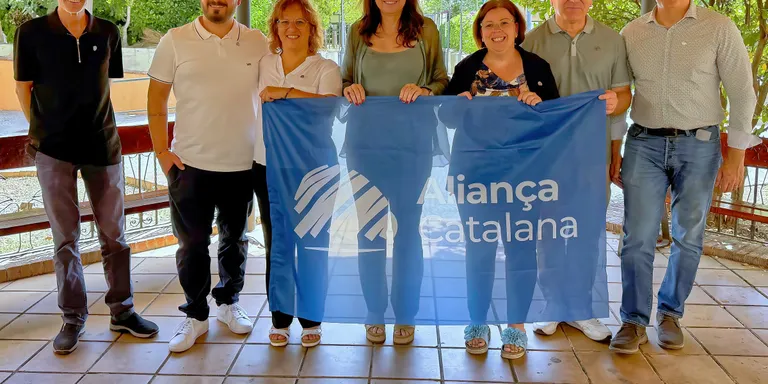 Aliança Catalana presenta Esther Recasens com a candidata a les eleccions municipals del 2027