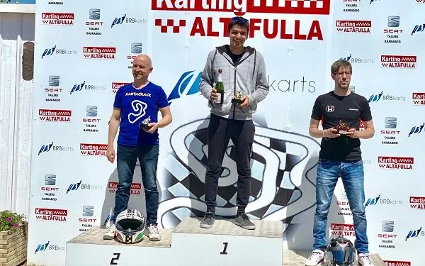 Arturo López s’imposa en el GP3 del Campionat Amateur però Jordi Estrada manté el lideratge