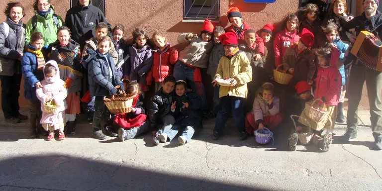 L'escola Castell-Ciutat elabora un treball sobre les festes tradicionals del poble