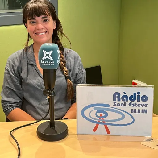 Espai de Medi Ambient amb la tècnica Anna Muns