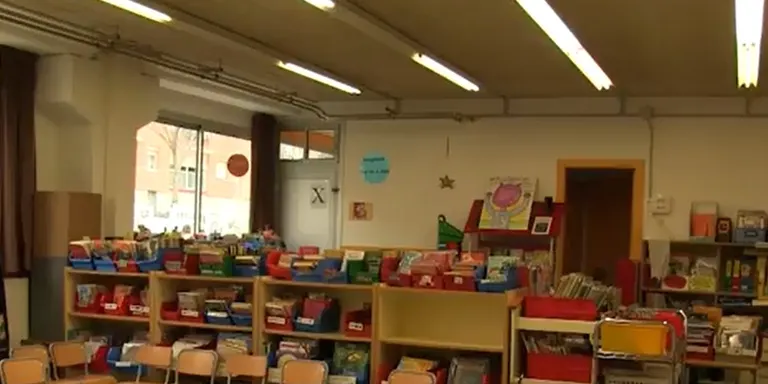 L'escola 25 de Setembre vol obrir la biblioteca a la resta del barri