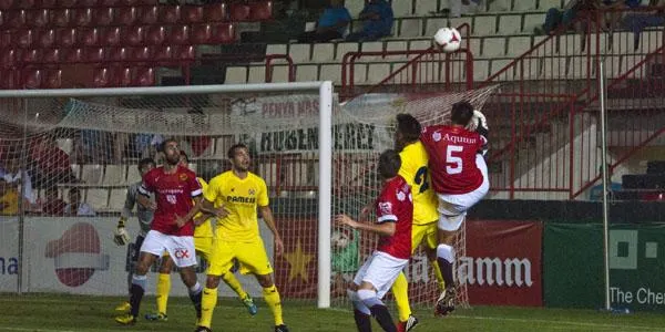 El Nàstic estrena la pretemporada amb derrota contra el Vila-real per 1-2