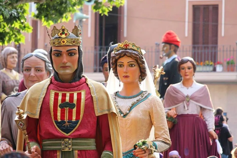 Els Gegants de Pineda participen aquest dissabte a la trobada comarcal a Sant Adrià