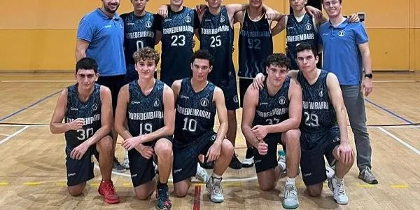 El Júnior del Torredembarra BC s’imposa en el duel directe davant el CB Salou (88-64)