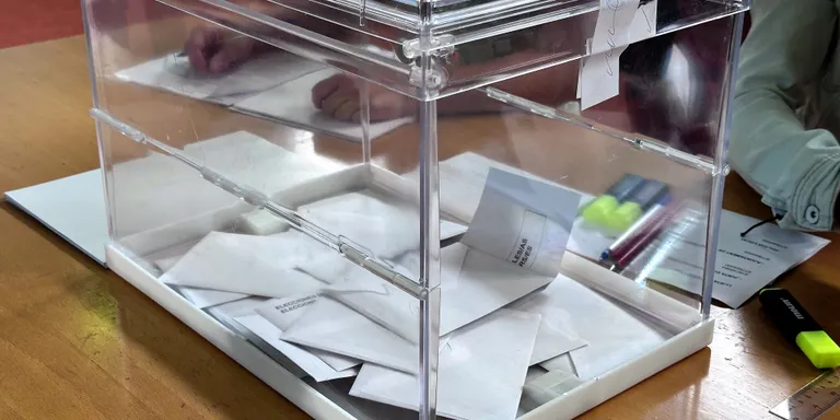 Arrenca la campanya electoral del 12-M