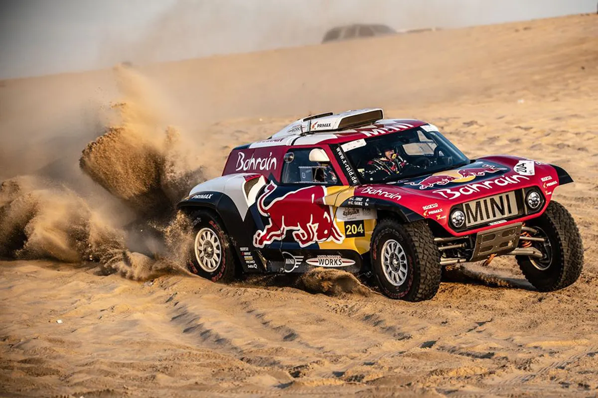 Sainz i Cruz recuperen les sensacions i mantenen el lideratge