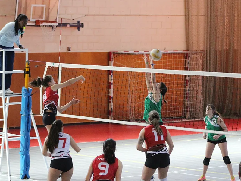 Primer set disputat, però poc es va poder fer en la resta del partit / Arxiu