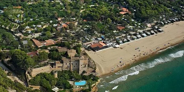 L'Ajuntament de Tarragona no autoritzarà la instal·lació d'un parc aquàtic a la platja de Tamarit