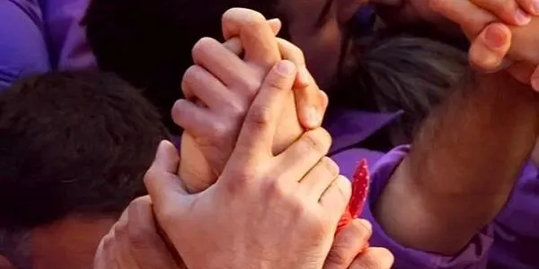 El pilar caminant per les escales dels Castellers d’Altafulla esdevindrà divendres un dels actes centrals de la diada de Sant Martí